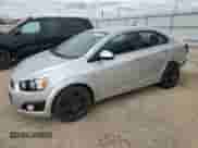 2013 Chevrolet Sonic LTZ с VIN 1G1JE5SH7D4152807, выставлен на аукционе Copart как лот 58600395 с пробегом 129 542 миль миль и Списание • Salvage title. История ставок и продаж доступна на DreamBid. Изображение 1.