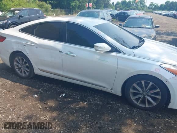 2016 Hyundai Azera с VIN KMHFG4JG9GA507584, выставлен на аукционе IAAI как лот 42649350 с пробегом 103 734 миль миль и . История ставок и продаж доступна на DreamBid. Изображение 6.