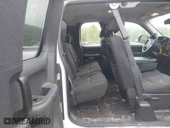 2012 Chevrolet Silverado 1500 LT с VIN 1GCRKSE71CZ216085, выставлен на аукционе IAAI как лот 42165732 с пробегом 169 720 миль миль и . История ставок и продаж доступна на DreamBid. Изображение 8.