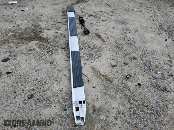 2020 GMC Sierra 1500 SLT with VIN 1GTU9DED5LZ155721, listed as a Copart auction lot 81423165 with 71,029 mi miles and Salvage title. Bid and sale history available at DreamBid. Image 12.