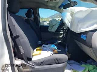 2008 Dodge Grand Caravan Cargo with VIN 1D4HN11H88B181933, listed as a IAAI auction lot 42225214 with Not provided miles and . Bid and sale history available at DreamBid. Image 5.