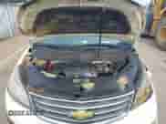 2014 Chevrolet Traverse LT z VIN 1GNKRHKD9EJ166149, wystawiony jako IAAI lot #42837996 z przebiegiem 226 220 mil mil oraz . Historia ofert i sprzedaży dostępna na DreamBid. Obrazek 10.