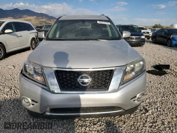 2015 Nissan Pathfinder Platinum with VIN 5N1AR2MM6FC671890, listed as a Copart auction lot 65613745 with 157,995 mi miles and Salvage title. Bid and sale history available at DreamBid. Image 5.