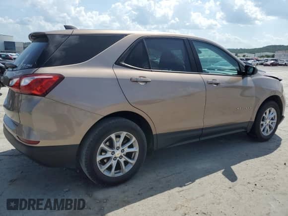 2019 Chevrolet Equinox LS z VIN 2GNAXHEV7K6285042, wystawiony jako Copart lot #68965575 z przebiegiem 120 390 mil mil oraz Czysty tytuł • Clean title. Historia ofert i sprzedaży dostępna na DreamBid. Obrazek 3.