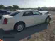 2006 Chrysler 300 with VIN 2C3KA43R26H309775, listed as a Copart auction lot 69139595 with 121,645 mi miles and Salvage title. Bid and sale history available at DreamBid. Image 3.