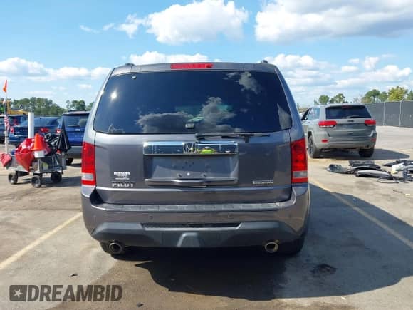 2015 Honda Pilot Touring с VIN 5FNYF3H94FB016752, выставлен на аукционе IAAI как лот 43206928 с пробегом 145 418 миль миль и . История ставок и продаж доступна на DreamBid. Изображение 16.
