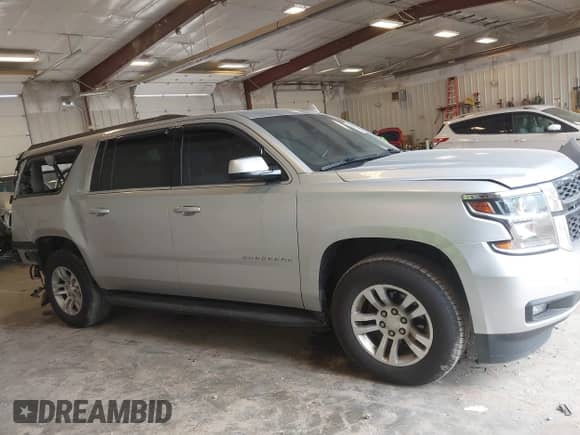 2019 Chevrolet Suburban LT с VIN 1GNSKHKC5KR312085, выставлен на аукционе IAAI как лот 42761265 с пробегом 152 452 миль миль и . История ставок и продаж доступна на DreamBid. Изображение 13.