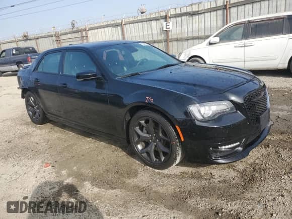 2023 Chrysler 300 S with VIN 2C3CCABT0PH552349, listed as a Copart auction lot 86743734 with 16,297 mi miles and Salvage title. Bid and sale history available at DreamBid. Image 4.
