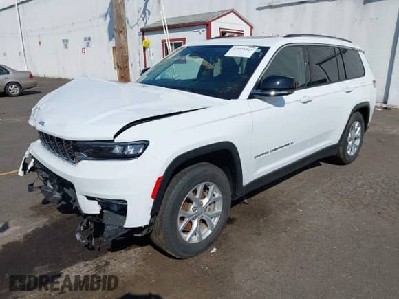 2023 Jeep Grand Cherokee Limited z VIN 1C4RJKBG4P8813797, wystawiony jako IAAI lot #43094523 z przebiegiem 13 582 mil mil oraz . Historia ofert i sprzedaży dostępna na DreamBid. Obrazek 19.