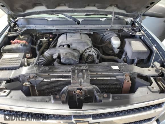 2007 Chevrolet Silverado 1500 1LT z VIN 2GCEK19C371597274, wystawiony jako Copart lot #65614695 z przebiegiem 242 787 mil mil oraz Szkoda całkowita • Salvage title. Historia ofert i sprzedaży dostępna na DreamBid. Obrazek 11.
