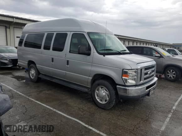 2013 Ford Econoline Cargo Commercial with VIN 1FTSS3ELXDDA09469, listed as a Copart auction lot 51782835 with 114,739 mi miles and Salvage title. Bid and sale history available at DreamBid. Image 4.