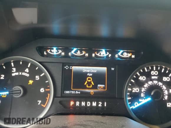 2015 Ford F-150 XLT с VIN 1FTEW1EG1FKD20764, выставлен на аукционе Copart как лот 85001135 с пробегом 86 750 миль миль и Списание • Salvage title. История ставок и продаж доступна на DreamBid. Изображение 9.