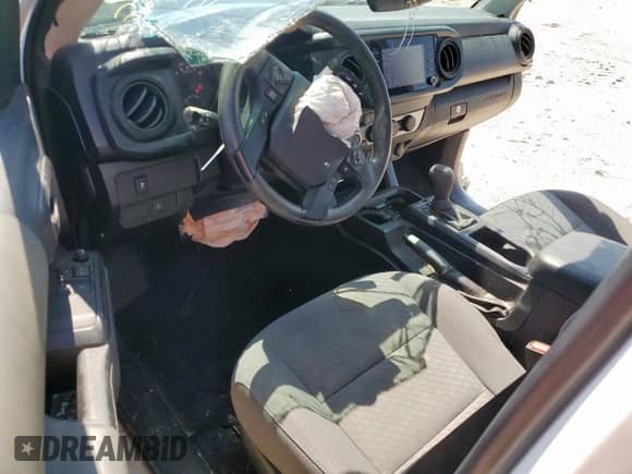 2020 Toyota Tacoma SR с VIN 3TYSX5EN4LT002412, выставлен на аукционе Copart как лот 69328595 с пробегом 53 684 миль миль и Списание • Salvage title. История ставок и продаж доступна на DreamBid. Изображение 8.