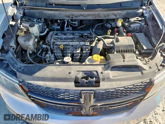 2016 Dodge Journey Crossroad Plus with VIN 3C4PDCGB4GT172346, listed as a Copart auction lot 86464465 with 105,642 mi miles and Salvage title. Bid and sale history available at DreamBid. Image 12.