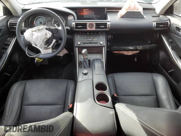 2015 Lexus IS 250 с VIN JTHCF1D28F5021721, выставлен на аукционе Copart как лот 71062805 с пробегом 87 416 миль миль и Списание • Salvage title. История ставок и продаж доступна на DreamBid. Изображение 8.