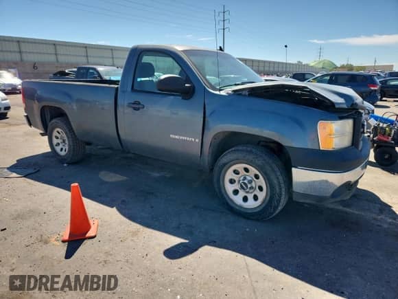 2007 GMC Sierra 1500 Work Truck с VIN 1GTEC14CX7Z588633, выставлен на аукционе Copart как лот 80755665 с пробегом 135 746 миль миль и Списание • Salvage title. История ставок и продаж доступна на DreamBid. Изображение 4.
