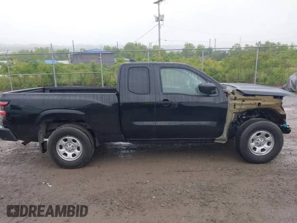 2025 Nissan Frontier SV with VIN 1N6ED1CM6SN622362, listed as a IAAI auction lot 42319238 with 1,186 mi miles and . Bid and sale history available at DreamBid. Image 14.