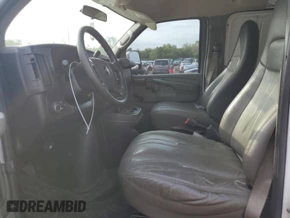 2010 Chevrolet Express Cargo with VIN 1GCUGADX0A1102596, listed as a Copart auction lot 80889805 with 146,594 mi miles and Salvage title. Bid and sale history available at DreamBid. Image 7.