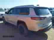 2023 Jeep Grand Cherokee Altitude с VIN 1C4RJKAG5P8871886, выставлен на аукционе IAAI как лот 42803749 с пробегом 54 677 миль миль и . История ставок и продаж доступна на DreamBid. Изображение 3.