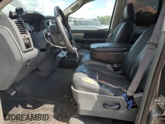 2008 Dodge 1500 SLT с VIN 1D7HA18228S500274, выставлен на аукционе Copart как лот 71518415 с пробегом 305 944 миль миль и Списание • Salvage title. История ставок и продаж доступна на DreamBid. Изображение 7.