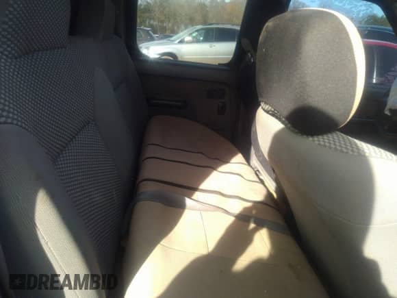 2002 Nissan Frontier SE с VIN 1N6ED29X02C357229, выставлен на аукционе IAAI как лот 41073902 с пробегом 243 350 миль миль и . История ставок и продаж доступна на DreamBid. Изображение 8.