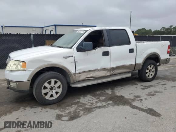 2005 Ford F-150 XLT z VIN 1FTPW14515KD18634, wystawiony jako Copart lot #86272215 z przebiegiem 107 063 mil mil oraz Szkoda całkowita • Salvage title. Historia ofert i sprzedaży dostępna na DreamBid. Obrazek 1.