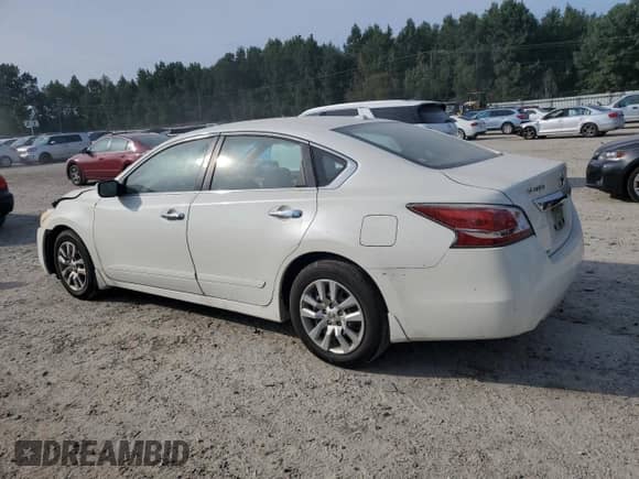 2015 Nissan Altima SV с VIN 1N4AL3AP4FC283377, выставлен на аукционе Copart как лот 81653295 с пробегом 228 961 миль миль и Списание • Salvage title. История ставок и продаж доступна на DreamBid. Изображение 2.