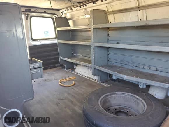 2015 Chevrolet Express Cargo with VIN 1GCWGGCF7F1286690, listed as a Copart auction lot 76861184 with 189,725 mi miles and Salvage title. Bid and sale history available at DreamBid. Image 10.