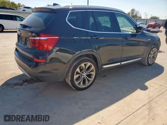 2015 BMW X3 sDrive28i with VIN 5UXWZ7C50F0M83500, listed as a Copart auction lot 82367915 with 84,522 mi miles and Salvage title. Bid and sale history available at DreamBid. Image 3.