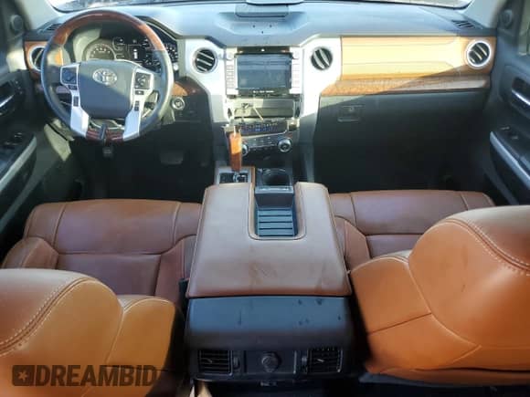 2020 Toyota Tundra Platinum with VIN 5TFGY5F17LX267961, listed as a Copart auction lot 71415535 with 87,585 mi miles and Salvage title. Bid and sale history available at DreamBid. Image 8.