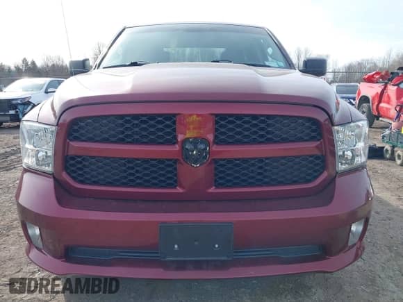 2019 Ram 1500 Express z VIN 1C6RR7FG1KS588757, wystawiony jako IAAI lot #41770407 z przebiegiem 80 230 mil mil oraz . Historia ofert i sprzedaży dostępna na DreamBid. Obrazek 12.