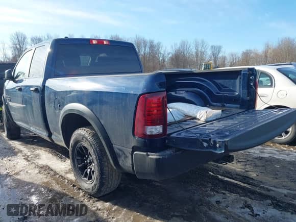 2023 Ram 1500 SLT с VIN 1C6RR7GG9PS521264, выставлен на аукционе IAAI как лот 41690541 с пробегом 27 210 миль миль и . История ставок и продаж доступна на DreamBid. Изображение 3.