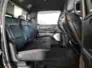 2020 Ram 1500 Limited z VIN 1C6SRFHT6LN137085, wystawiony jako Copart lot #70130085 z przebiegiem 111 412 mil mil oraz Szkoda całkowita • Salvage title. Historia ofert i sprzedaży dostępna na DreamBid. Obrazek 10.