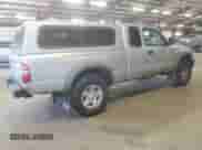2002 Toyota Tacoma z VIN 5TEWM72N12Z054717, wystawiony jako Copart lot #85521485 z przebiegiem 324 413 mil mil oraz Czysty tytuł • Clean title. Historia ofert i sprzedaży dostępna na DreamBid. Obrazek 3.