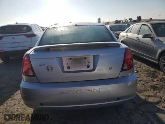 2005 Saturn ION ION 3 with VIN 1G8AW12F35Z106269, listed as a Copart auction lot 66028924 with 197,340 mi miles and Salvage title. Bid and sale history available at DreamBid. Image 6.