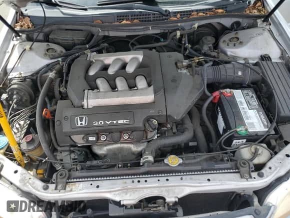 2001 Honda Accord EX with VIN 1HGCG16581A021998, listed as a Copart auction lot 72025055 with 208,739 mi miles and Clean title. Bid and sale history available at DreamBid. Image 11.