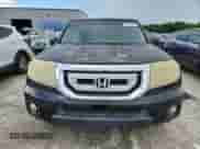 2010 Honda Pilot Touring z VIN 5FNYF3H95AB020303, wystawiony jako Copart lot #63252465 z przebiegiem 236 386 mil mil oraz Czysty tytuł • Clean title. Historia ofert i sprzedaży dostępna na DreamBid. Obrazek 5.