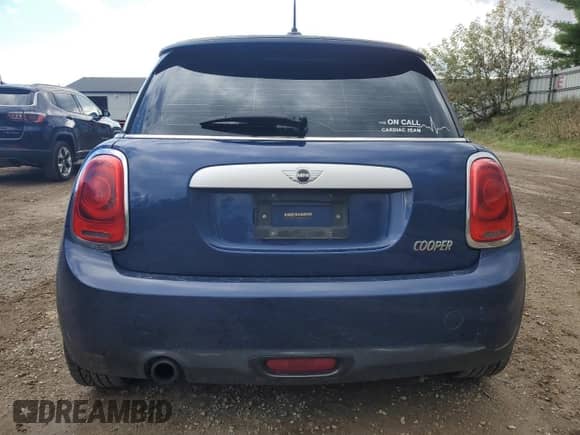 2015 MINI Hardtop with VIN WMWXM5C53FT973255, listed as a Copart auction lot 87268155 with 119,823 mi miles and Clean title. Bid and sale history available at DreamBid. Image 6.