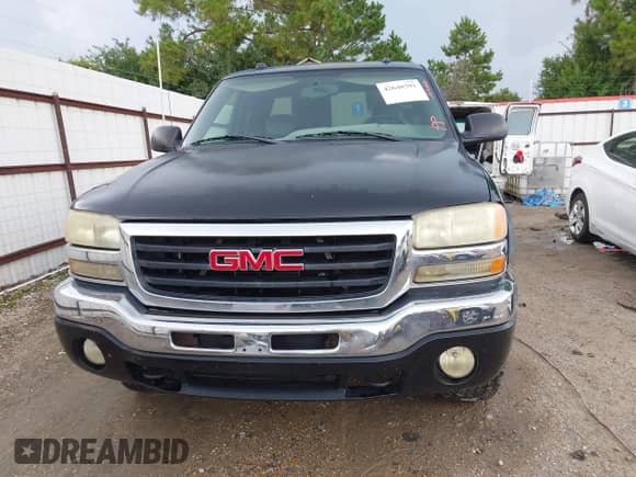 2004 GMC Sierra 1500 SLE with VIN 1GTEK19T14E280300, listed as a IAAI auction lot 42648591 with Not provided miles and . Bid and sale history available at DreamBid. Image 12.