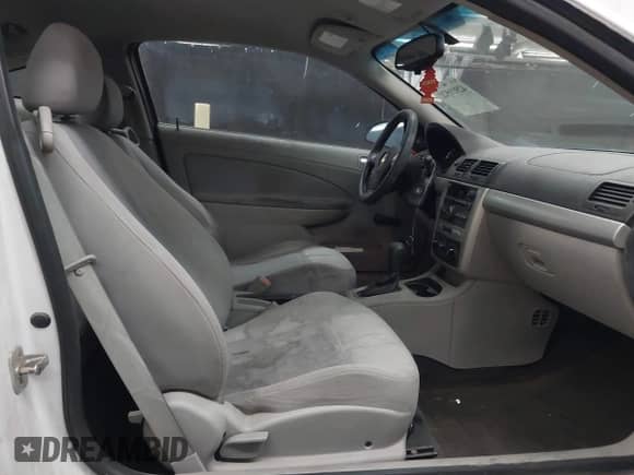 2010 Chevrolet Cobalt LS with VIN 1G1AB1F59A7239121, listed as a IAAI auction lot 42910522 with 117,695 mi miles and . Bid and sale history available at DreamBid. Image 5.