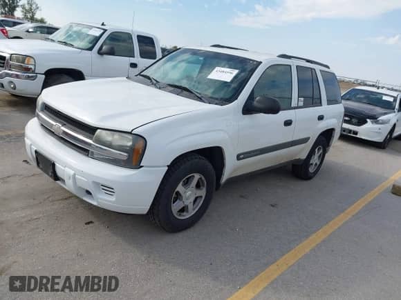 2004 Chevrolet TrailBlazer LT с VIN 1GNDT13S442308429, выставлен на аукционе IAAI как лот 43475118 с пробегом 147 843 миль миль и . История ставок и продаж доступна на DreamBid. Изображение 2.