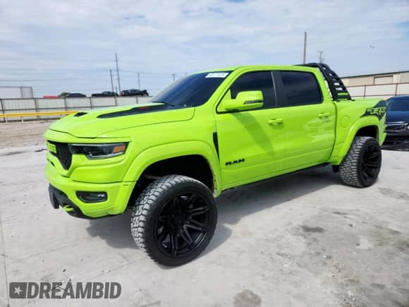 2023 Ram 1500 TRX z VIN 1C6SRFU94PN536609, wystawiony jako Copart lot #86865605 z przebiegiem 24 713 mil mil oraz Czysty tytuł • Clean title. Historia ofert i sprzedaży dostępna na DreamBid. Obrazek 1.