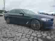 2019 BMW 5 Series 530i с VIN WBAJA5C52KWW09769, выставлен на аукционе Copart как лот 81791225 с пробегом 69 621 миль миль и Списание • Salvage title. История ставок и продаж доступна на DreamBid. Изображение 4.