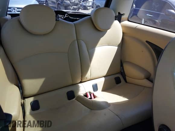 2010 MINI Hardtop with VIN WMWMF3C53ATZ24647, listed as a IAAI auction lot 43400088 with 150,866 mi miles and . Bid and sale history available at DreamBid. Image 8.