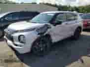 2024 Mitsubishi Outlander SE with VIN JA4J4VA89RZ085062, listed as a Copart auction lot 66989145 with 7,097 mi miles and Salvage title. Bid and sale history available at DreamBid. Image 1.