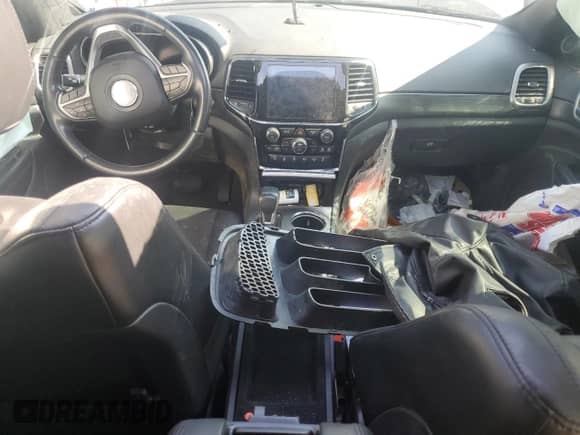 2020 Jeep Grand Cherokee Laredo E with VIN 1C4RJFAG1LC426205, listed as a Copart auction lot 81032325 with Not provided miles and Non repairable. Bid and sale history available at DreamBid. Image 8.