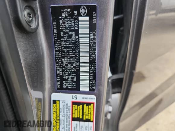 2021 Toyota Camry LE z VIN 4T1C11AK7MU556378, wystawiony jako Copart lot #70224345 z przebiegiem 90 055 mil mil oraz Szkoda całkowita • Salvage title. Historia ofert i sprzedaży dostępna na DreamBid. Obrazek 12.