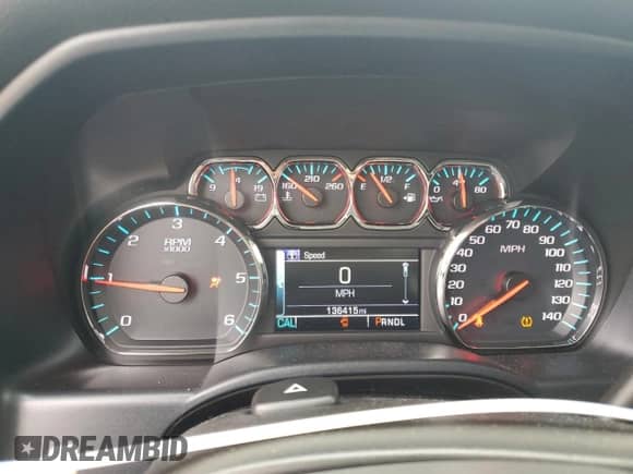 2017 Chevrolet Silverado 1500 LT с VIN 3GCPCREH7HG482367, выставлен на аукционе Copart как лот 80806875 с пробегом 136 415 миль миль и Списание • Salvage title. История ставок и продаж доступна на DreamBid. Изображение 9.