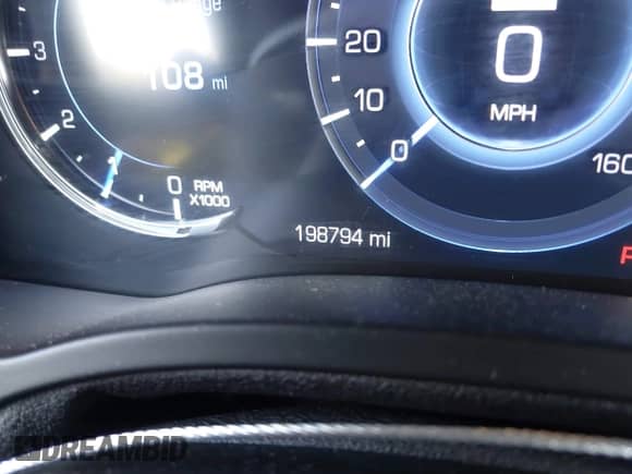 2020 Cadillac Escalade ESV с VIN 1GYS4GKJ2LR270689, выставлен на аукционе IAAI как лот 41465765 с пробегом 198 794 миль миль и . История ставок и продаж доступна на DreamBid. Изображение 15.