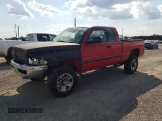 2001 Dodge 2500 with VIN 1B7KF23W01J283756, listed as a Copart auction lot 71984574 with 262,776 mi miles and Salvage title. Bid and sale history available at DreamBid. Image 1.